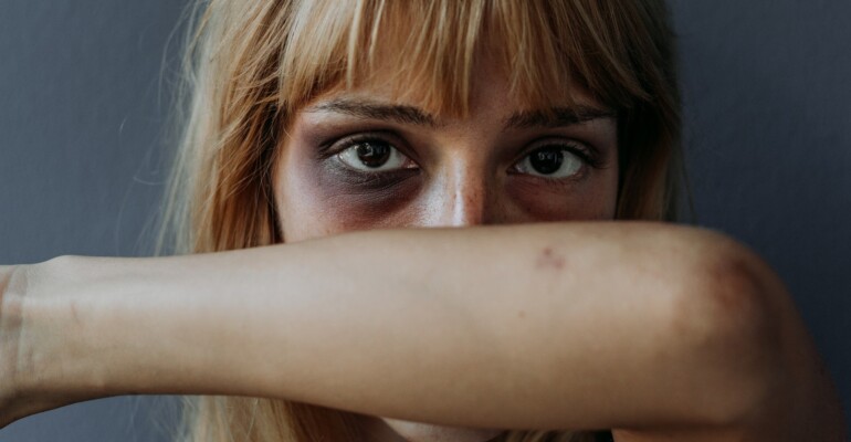 violenza_di_genere_codice_rosso_psicologia_in_tribunale