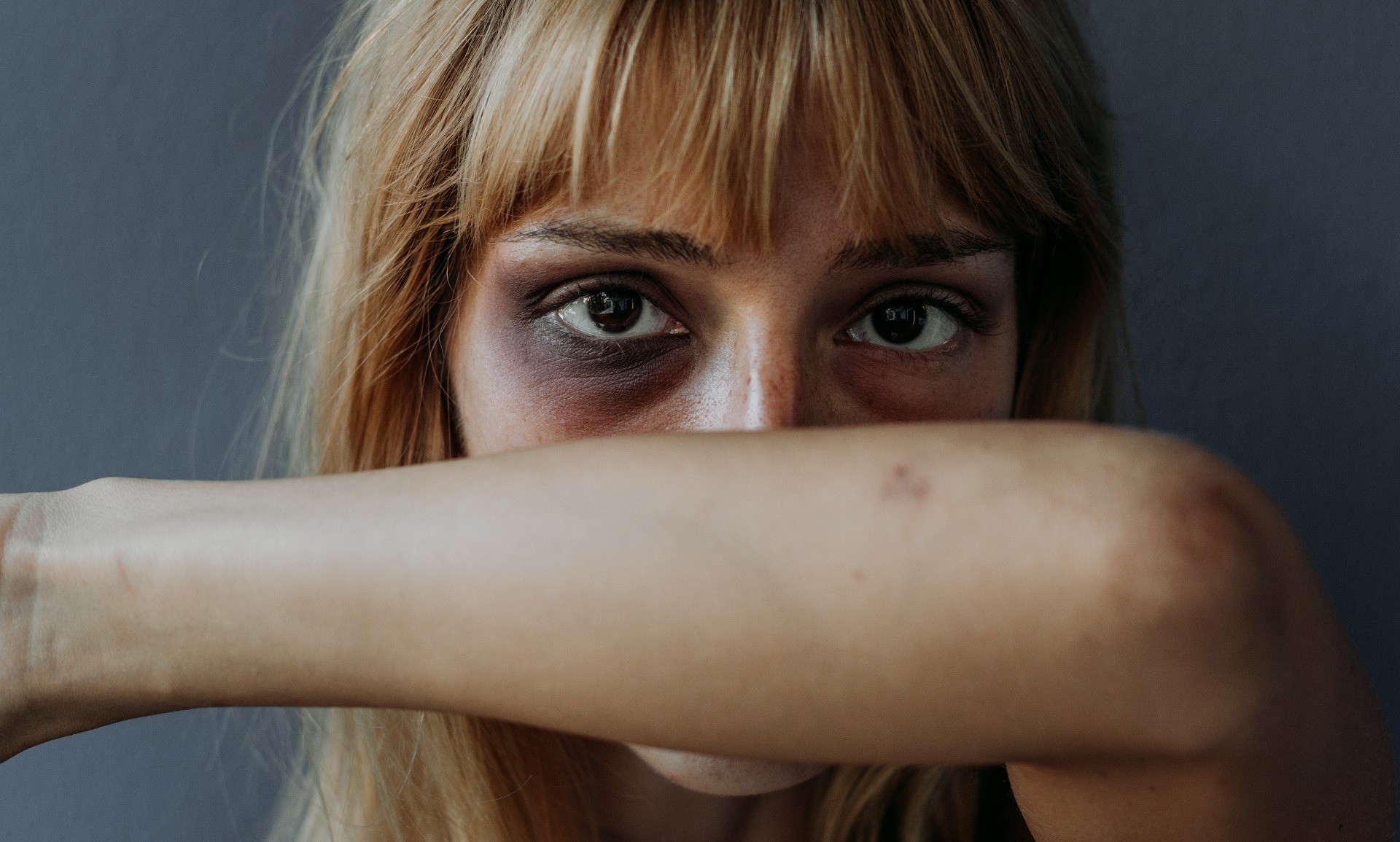 violenza_di_genere_codice_rosso_psicologia_in_tribunale