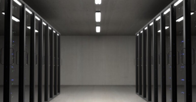 pexels-manuel-geissinger-325229