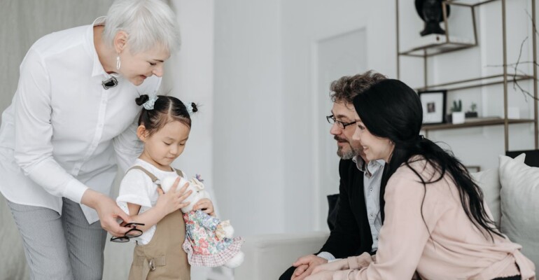 pexels-pavel-danilyuk-8205055